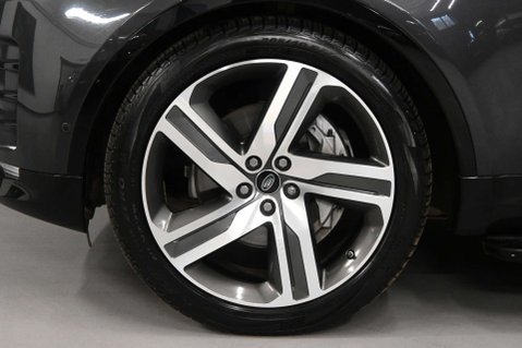 Land Rover Discovery 3.0 Discovery R-Dynamic HSE D MHEV Auto 4WD 5dr 21