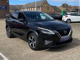Nissan Qashqai 1.3 Qashqai N-Connecta DiG-T MHEV 5dr 4