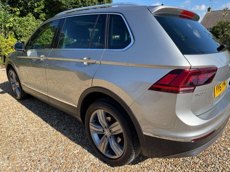 Volkswagen Tiguan 2.0 TDI SEL DSG 4Motion Euro 6 (s/s) 5dr 12