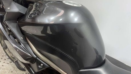 Yamaha XJ6 2010 20K NEW MOT PERFECT A2 BIKE COMMUTER 600CC XJ6 48