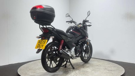 Honda CB GLR 125 2019 ONLY 10K NEW MOTSERVICED 125CC LEARNER BIKE CBF125 5