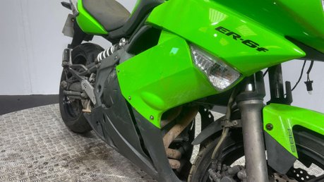 Kawasaki Er ER6 2009 10K 1 OWNER PROJECT BIKE SPARES OR REPAIR TRACK BIKE 14