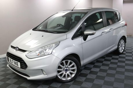 Ford B-Max TITANIUM X NAVIGATOR 20