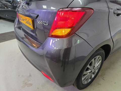 Toyota Yaris 1.33 Dual VVT-i Icon Euro 6 5dr 50
