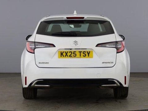 Suzuki Swace MOTION 8