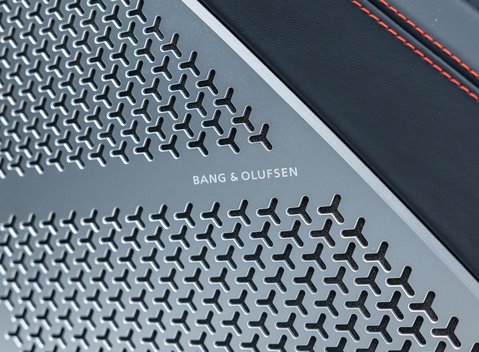 Lamborghini Urus S 30
