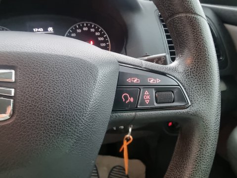 SEAT Alhambra TDI ECOMOTIVE S Full Service history just serviced New MOT 40