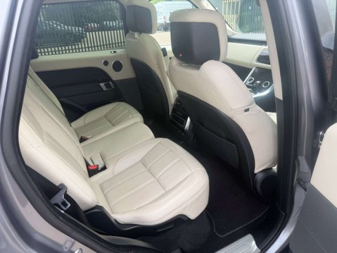 Land Rover Range Rover Sport 3.0 Range Rover Sport HSE Silver D MHEV Auto 4WD 5dr 3