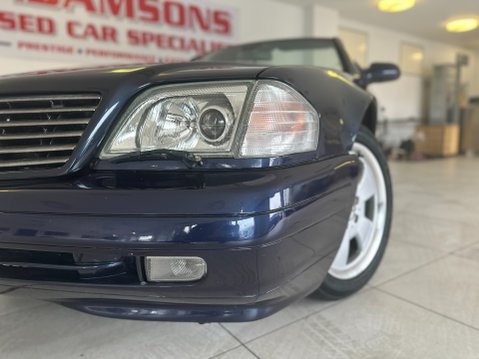 Mercedes-Benz SL Series SL320 8