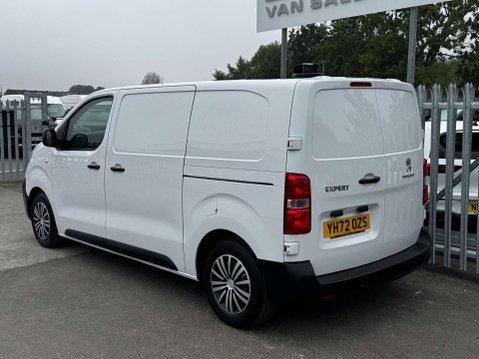 Peugeot Expert 1.5 BlueHDi 1000 Professional Premium Standard Panel Van 6dr Diesel Manual 30
