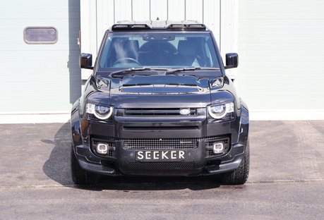Land Rover Defender 110 D300 HARD TOP X-DYNAMIC HSE MHEV URBAN WIDE TRACK EDTION REAR SEATS FITTED