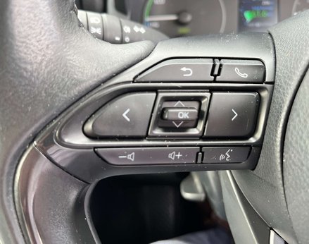 Toyota Yaris 1.5 Yaris Icon HEV CVT 5dr 52