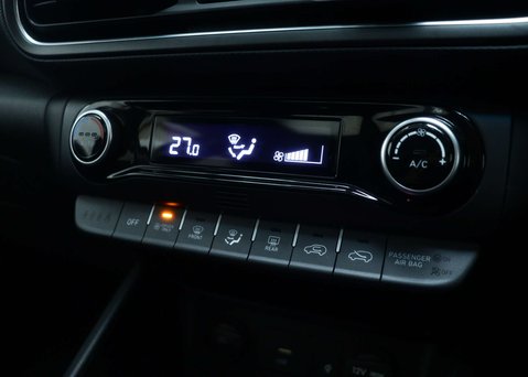 Hyundai KONA 1.6 h-GDi Ultimate SUV 5dr Petrol Hybrid DCT Euro 6 (s/s) (141 ps) 32