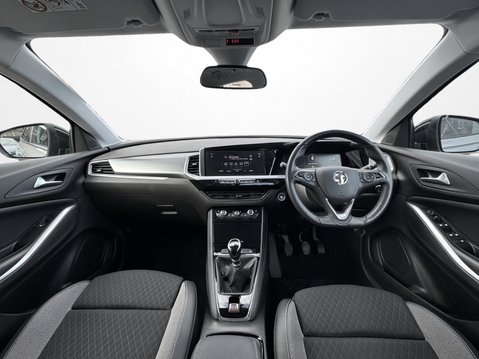 Vauxhall Grandland 1.2 Turbo Elite 5dr 16