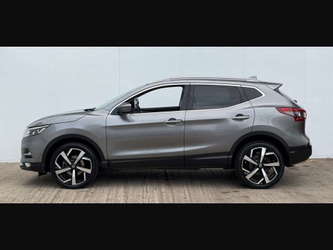 Nissan Qashqai 1.3 Qashqai Tekna DiG-T Semi-Auto 5dr 49