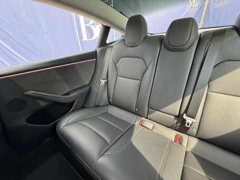 Tesla Model 3 (Dual Motor) Long Range Saloon 4dr Electric Auto 4WDE (306 ps) 27