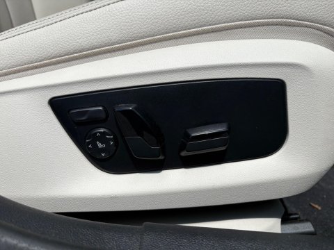 BMW 5 Series 520D M SPORT TOURING MHEV 23