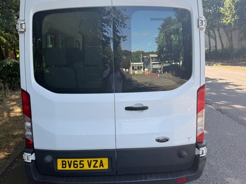 Ford Transit 2.2 TDCi 460 HDT L4 H3 4dr (18 seats) 10