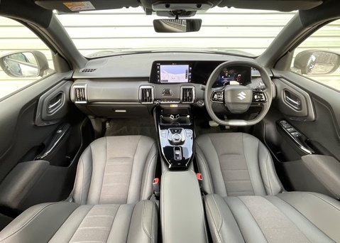 Suzuki e Vitara Ultra 2WD 61kWh 17
