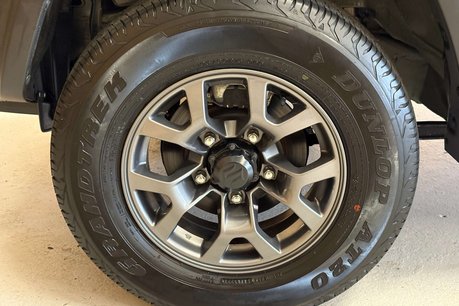 Suzuki Jimny 1.5 SZ5 SUV 3dr Petrol Auto ALLGRIP Euro 6 (101 ps) 55