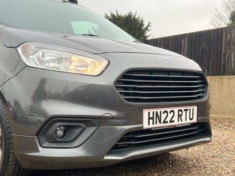 Ford Transit Courier LIMITED 16