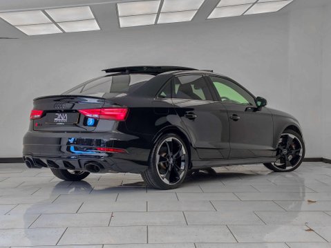 Audi RS3 2.5 RS 3 Audi Sport Edition TFSI Quattro Semi-Auto 4WD 4dr 37