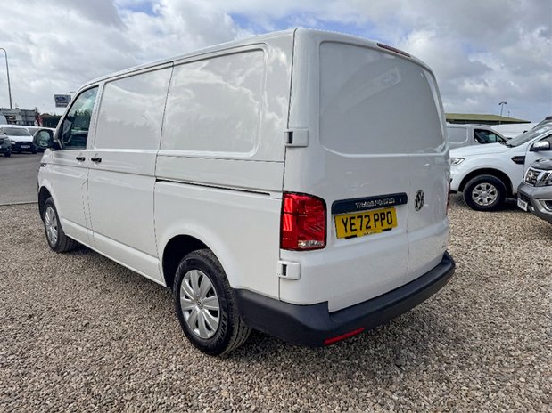 Volkswagen Transporter SWB L1H1 [SOLD MT] Low Roof Startline T28 Air Con Sensors EURO 6 10