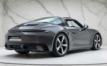 Porsche 911 Targa 4 (992) 8