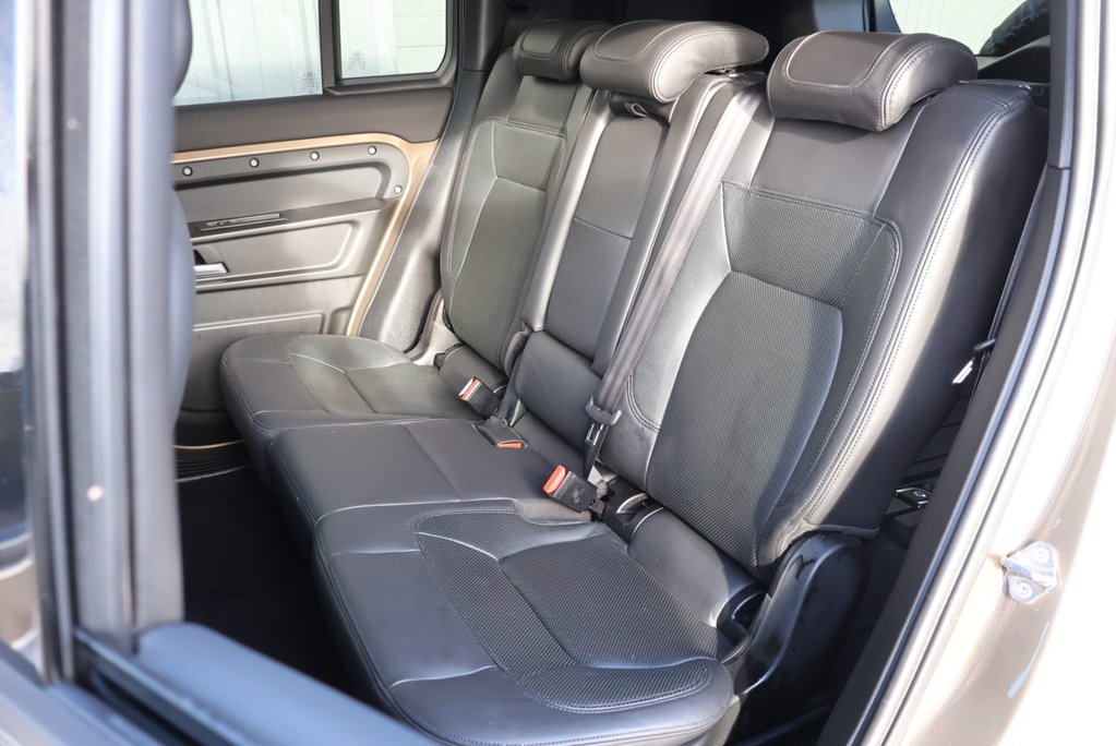 Land Rover Defender 110 D300 HARD TOP COMMERCIAL  X-DYNAMIC HSE GENUINE REAR SEATS  SEEKER STYLED 18