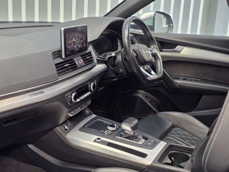 Audi SQ5 3.0 TFSI V6 SUV 5dr Petrol Tiptronic quattro Euro 6 (s/s) (354 ps) 41