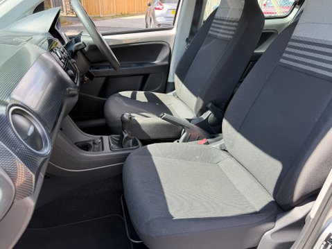 Volkswagen Up MOVE UP 1 OWNER 33