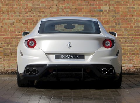 Ferrari FF 14