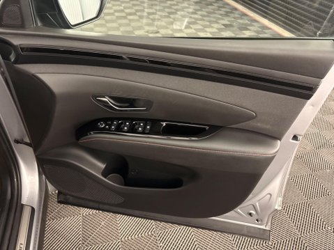 Hyundai TUCSON 1.6 h T-GDi N Line S Auto Euro 6 (s/s) 5dr 37