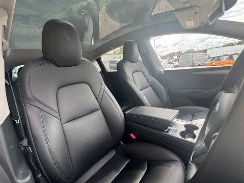 Tesla Model Y (Dual Motor) Long Range SUV 5dr Electric Auto 4WDE (384 bhp) 11