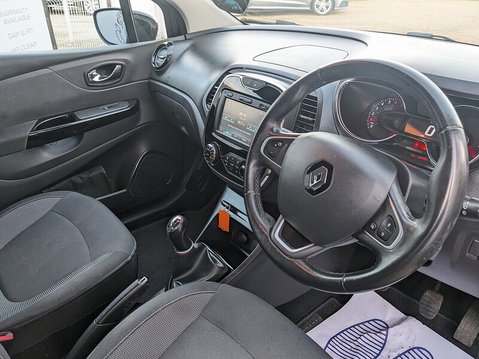 Renault Captur DYNAMIQUE NAV TCE 12