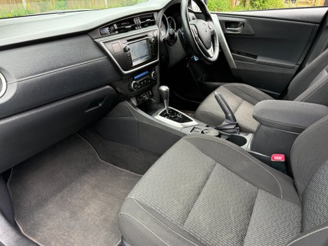 Toyota Auris **SORRY NOW SOLD** 29