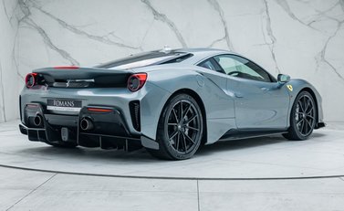 Ferrari 488 Pista 5