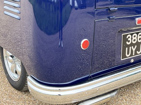 Volkswagen Campervan Split-Screen 23