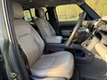 Land Rover Defender HSE MHEV 17