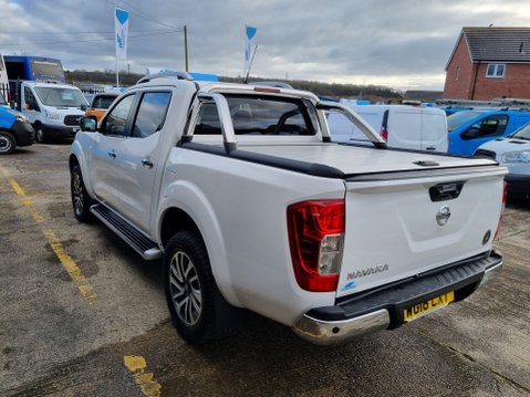 Nissan Navara DCI TEKNA 4X4 SHR DCB 4