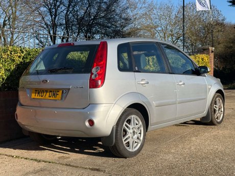 Ford Fiesta 1.4 Fiesta Ghia 5dr 12