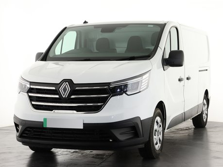 Renault Trafic LL30 90kW 52kWh Advance Van Auto 8