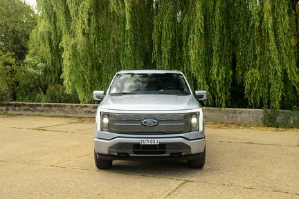 Ford Lightning Lariat Electric 5