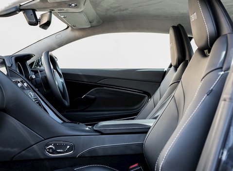 Aston Martin DB11 Launch Edition 13