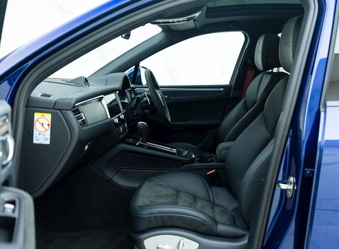 Porsche Macan GTS 15