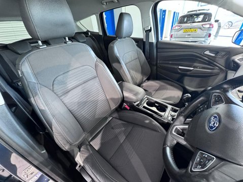 Ford Kuga 2.0 TDCi Titanium AWD Euro 6 (s/s) 5dr 10