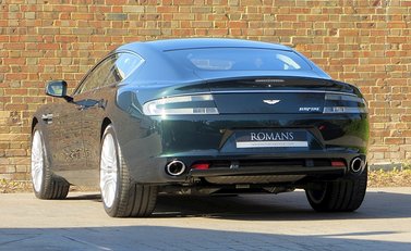 Aston Martin Rapide 6