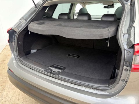Nissan Qashqai 1.3 Qashqai Tekna DiG-T Semi-Auto 5dr 34
