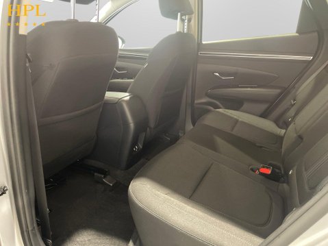 Hyundai TUCSON 1.6 T-GDi 13.8kWh Premium SUV 5dr Petrol Plug-in Hybrid Auto 4WD Euro 6 (s/ 20
