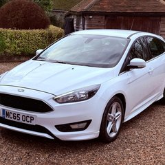 Ford Focus ZETEC S TDCI 2
